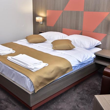 Hotel Kljuc Екстер'єр фото