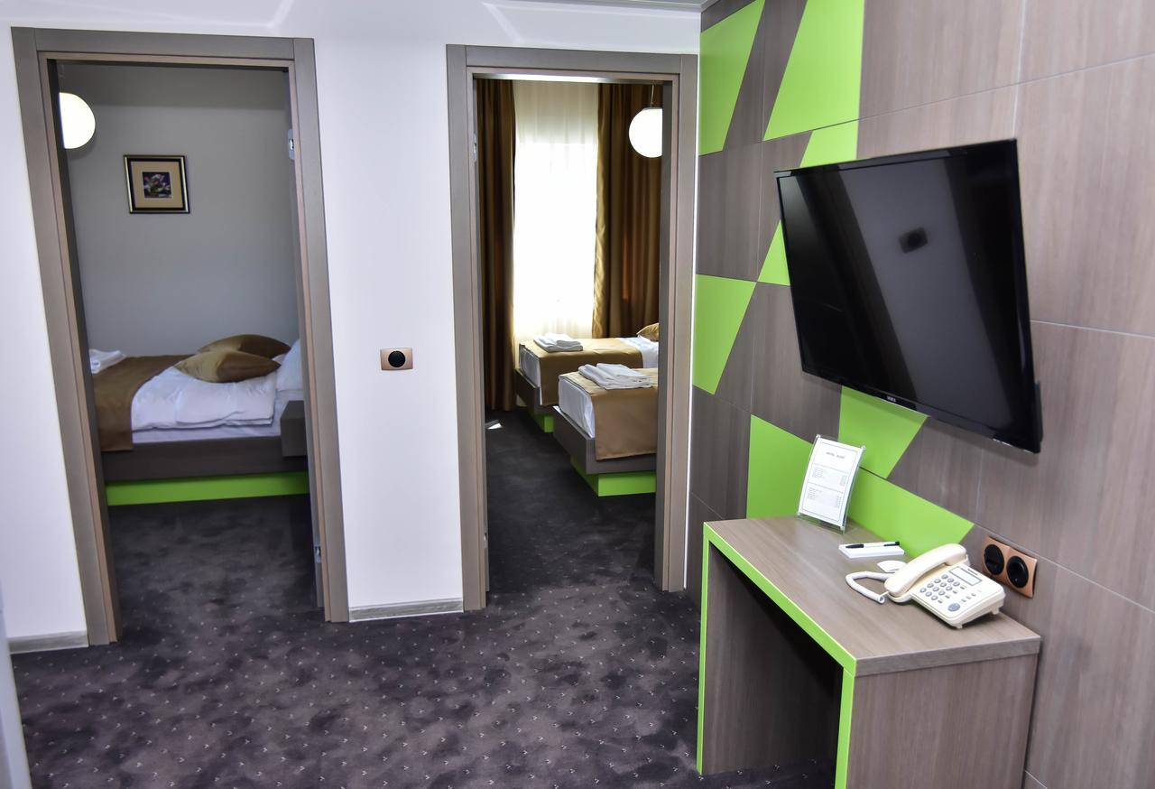 Hotel Kljuc Екстер'єр фото