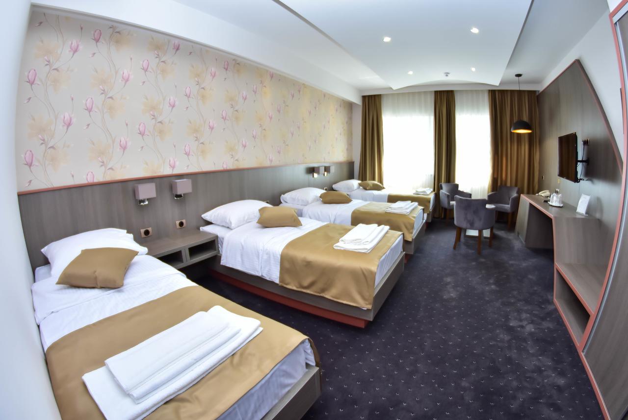 Hotel Kljuc Екстер'єр фото