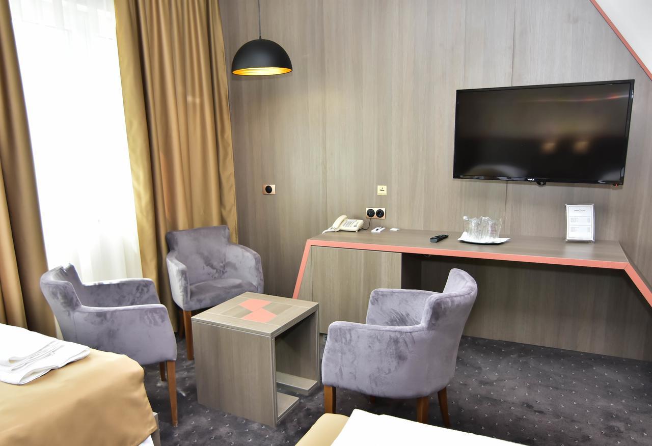 Hotel Kljuc Екстер'єр фото