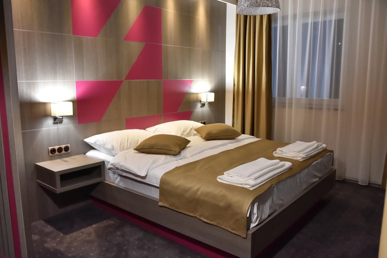 Hotel Kljuc Екстер'єр фото