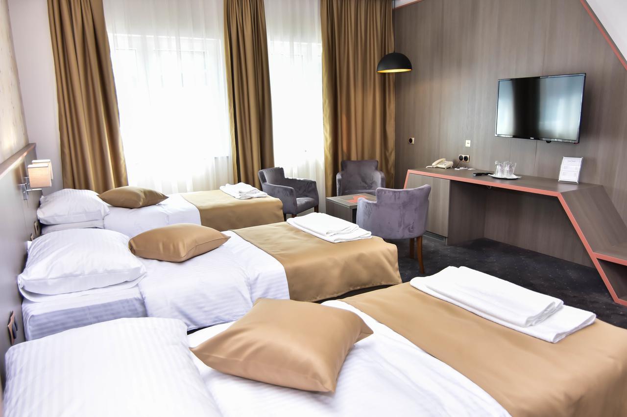 Hotel Kljuc Екстер'єр фото