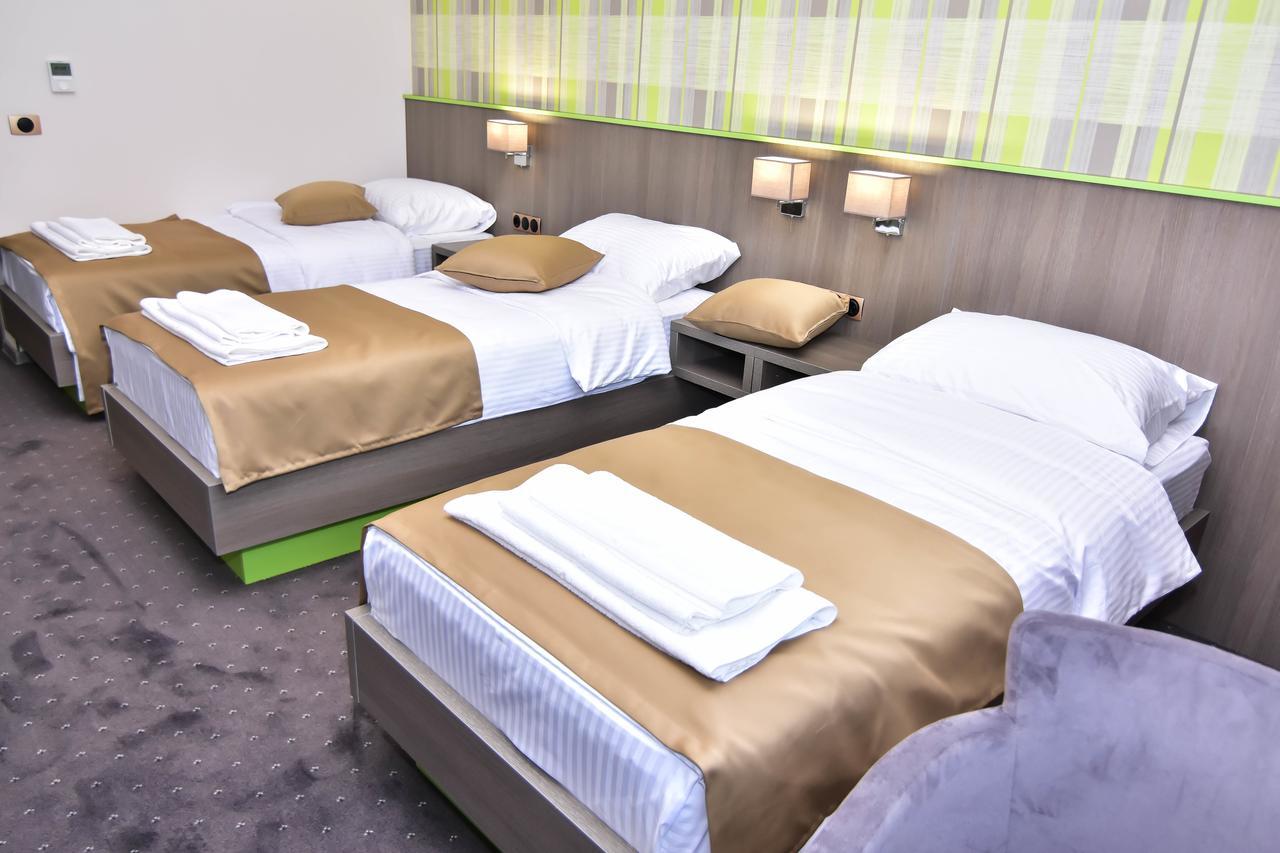 Hotel Kljuc Екстер'єр фото