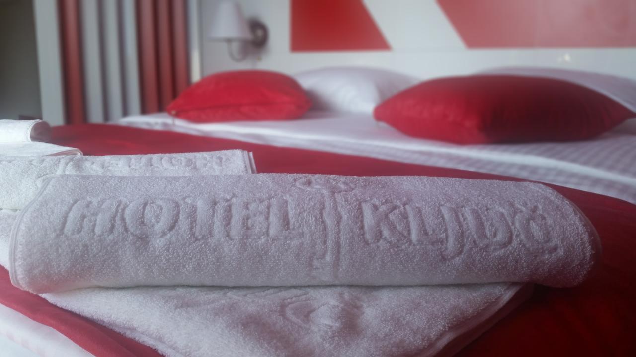 Hotel Kljuc Екстер'єр фото